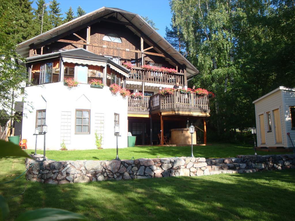 Cronin'S Guesthouse Bed & Breakfast Heinola Εξωτερικό φωτογραφία